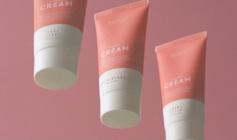 Discover the new fragrances in the 30 ml mini hand cream collection - perfect for every occasion