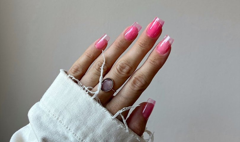 Glossy Nail Effect: Discover the Lipgloss Nails Trend